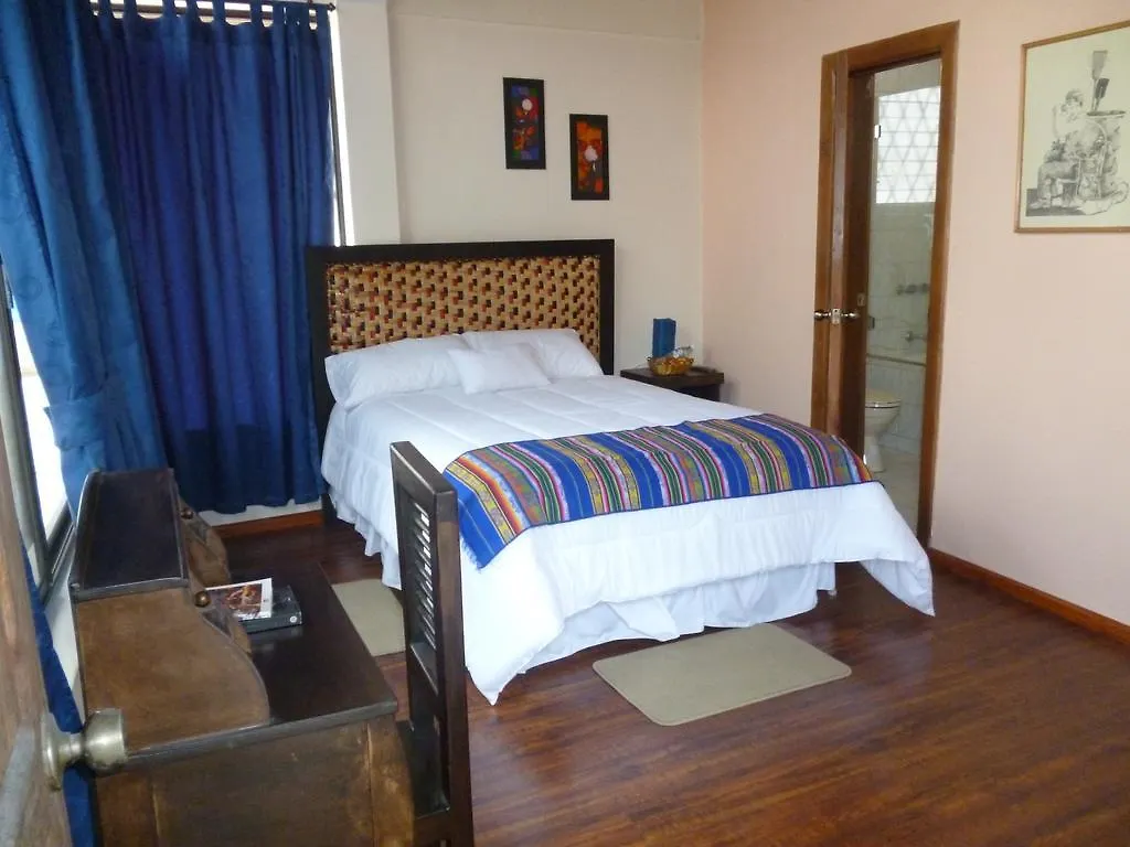 Gasthuis Hospedaje Tanpu Quito