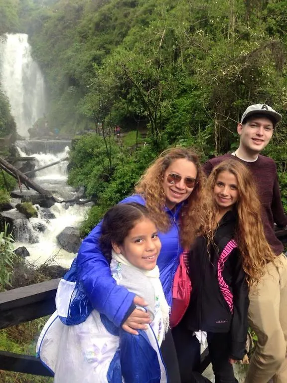 Hospedaje Tanpu Quito 3*,
